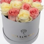 Κουτί με 15 Λευκά-Ροζ Τριαντάφυλλα