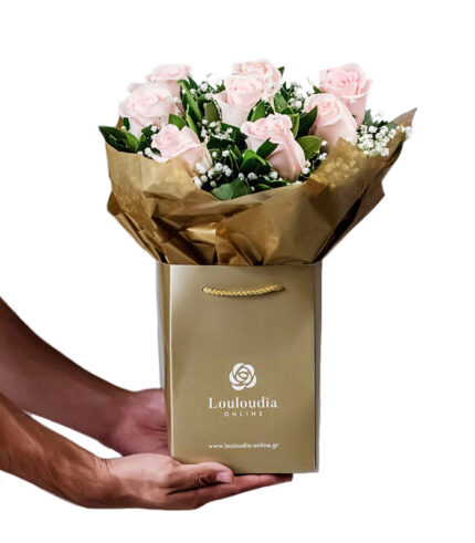 Classic Flower Bouquet with 8 Pink Premium Roses
