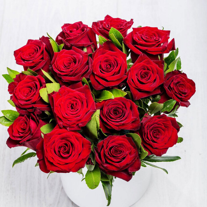 Κόκκινη Σύνθεση με τριαντάφυλλα