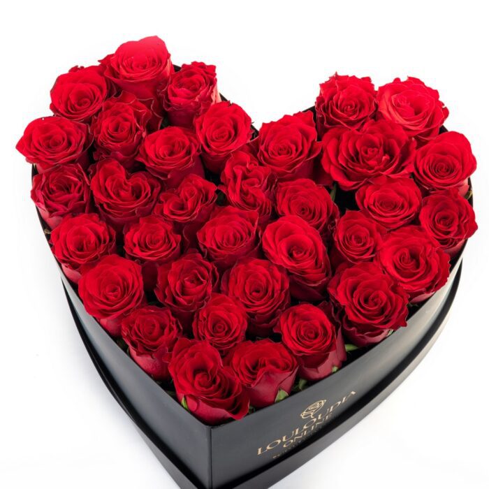 Κουτί με 35 Κόκκινα Τριαντάφυλλα σε Σχήμα Καρδιάς Deluxe