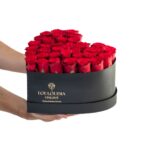 Κουτί με 35 Κόκκινα Τριαντάφυλλα σε Σχήμα Καρδιάς Deluxe