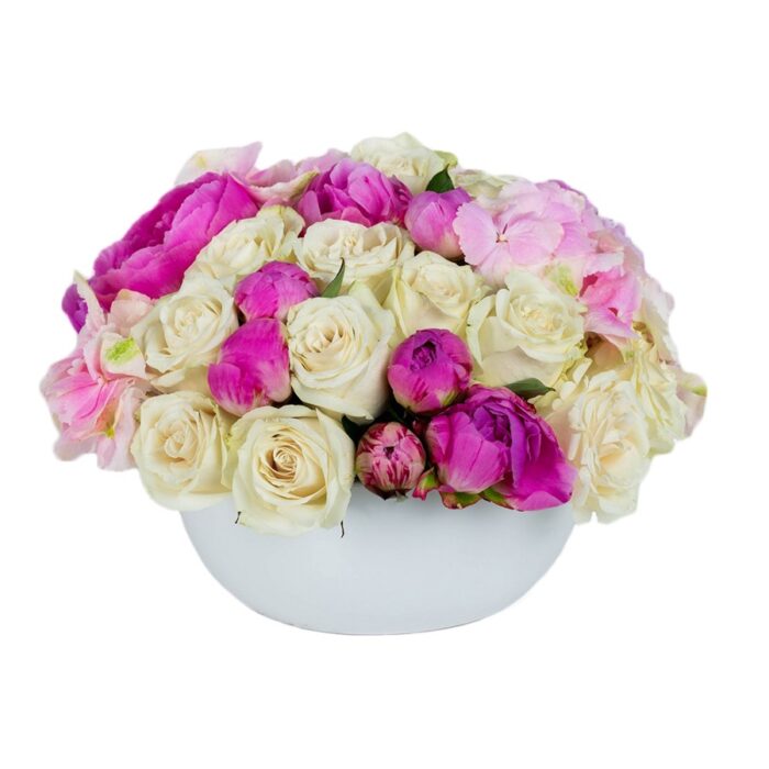 Ροζ-Φουξ σύνθεση λουλουδιών