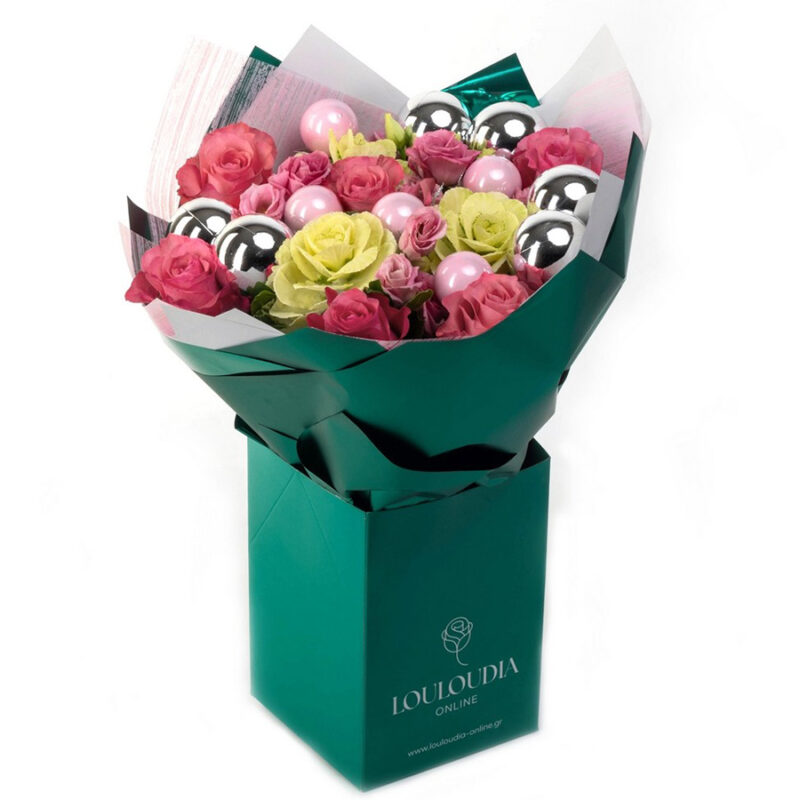 Christmas Bouquet with Roses in Pink