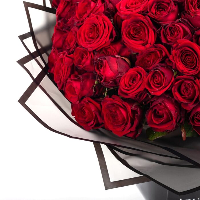 Πολυτελής Ανθοδέσμη με 200 Κόκκινα Tριαντάφυλλα