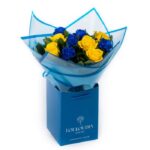 Ανθοδέσμη με Μπλε-Κίτρινα Τριαντάφυλλα σε περιτύλιγμα Coconut